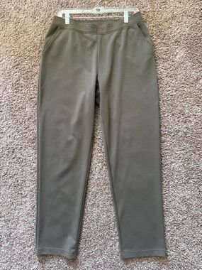 Chico’s Weekends Pull-on  Olive Green Casual Pants
